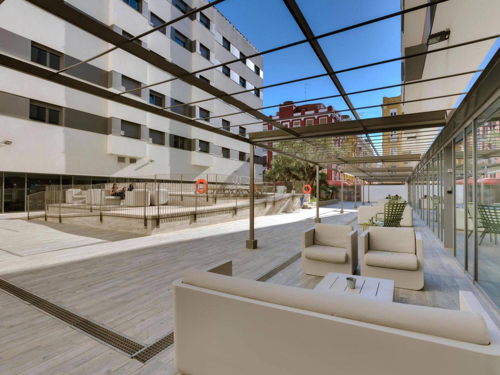 Livensa Living Studios Valencia Marina Real Hotel-Apartamento ภายนอก รูปภาพ
