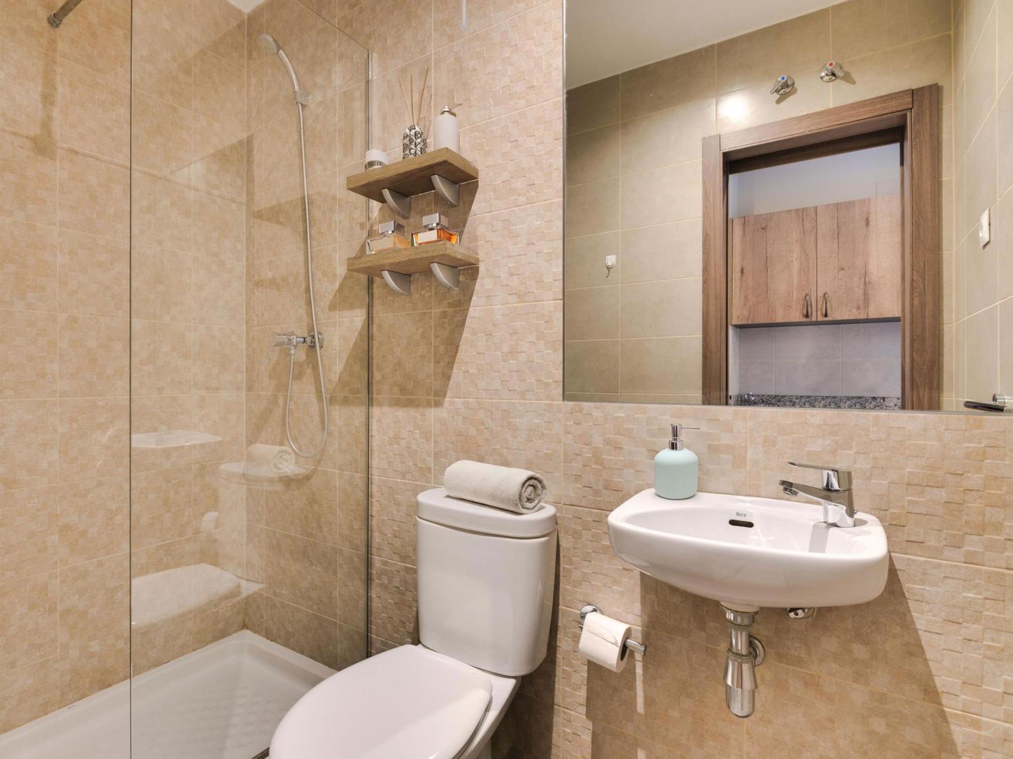 Livensa Living Studios Valencia Marina Real Hotel-Apartamento ภายนอก รูปภาพ
