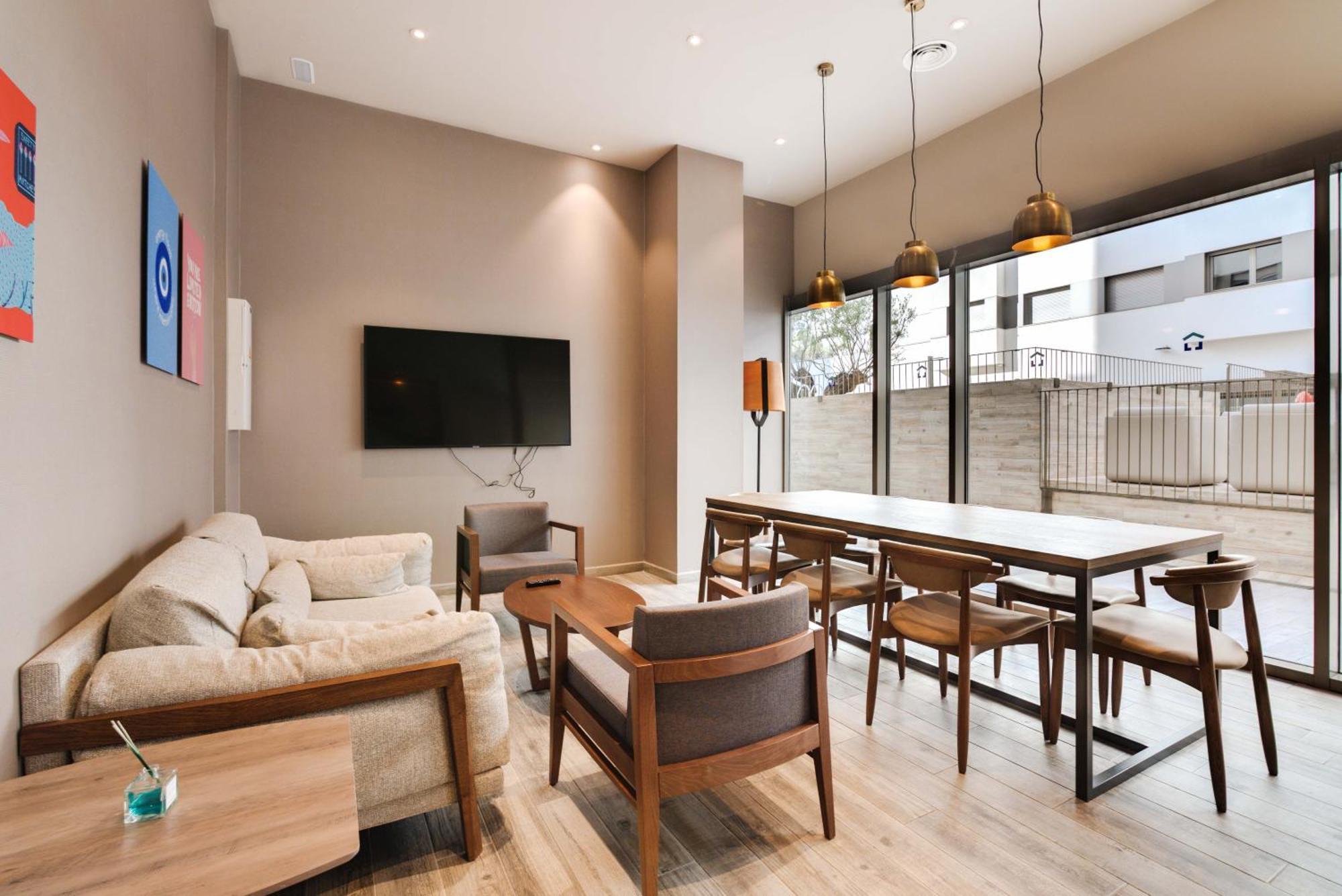 Livensa Living Studios Valencia Marina Real Hotel-Apartamento ภายนอก รูปภาพ