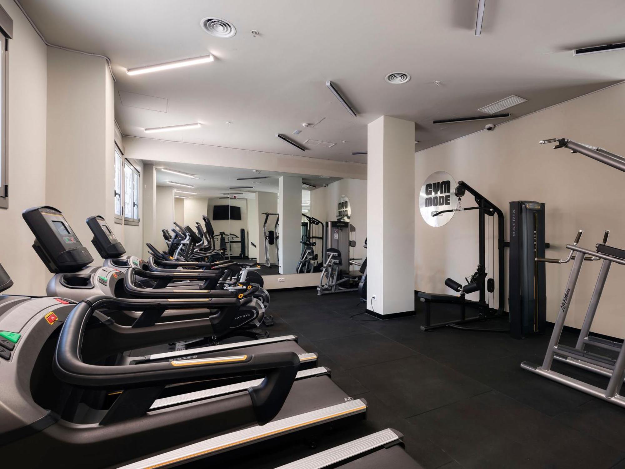 Livensa Living Studios Valencia Marina Real Hotel-Apartamento ภายนอก รูปภาพ