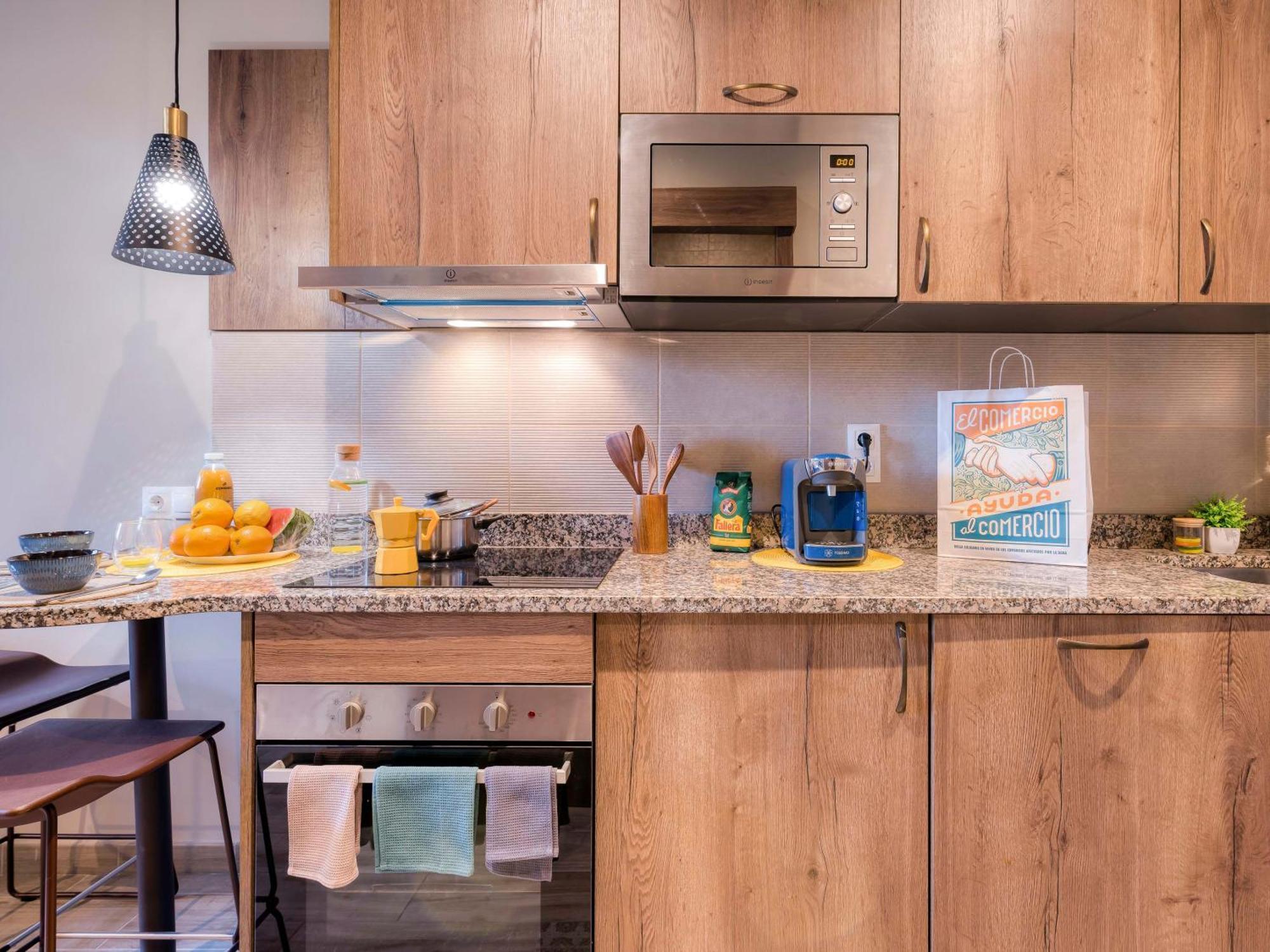Livensa Living Studios Valencia Marina Real Hotel-Apartamento ภายนอก รูปภาพ